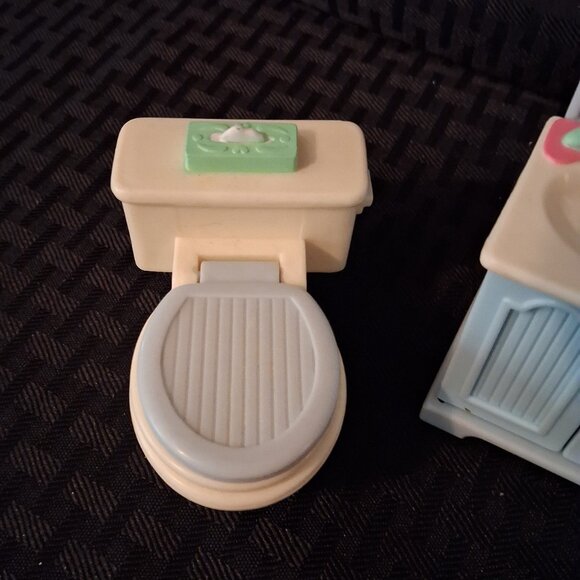 Fisher Price Loving Family Dollhouse BATHROOM Sink, Toilet, and Potty Seat - Picture 2 of 4